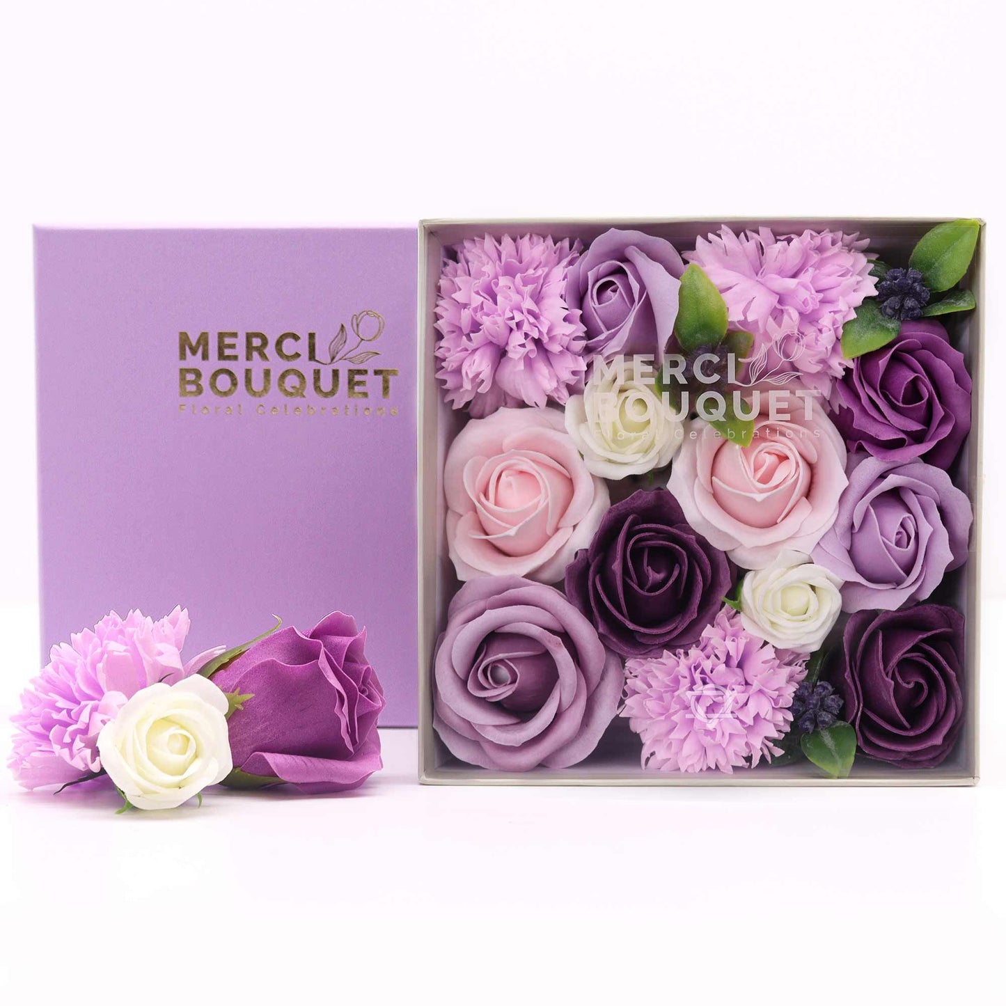 Seifenblumen-Geschenkbox 'Lavendel & Nelke' im Quadrat-Design
