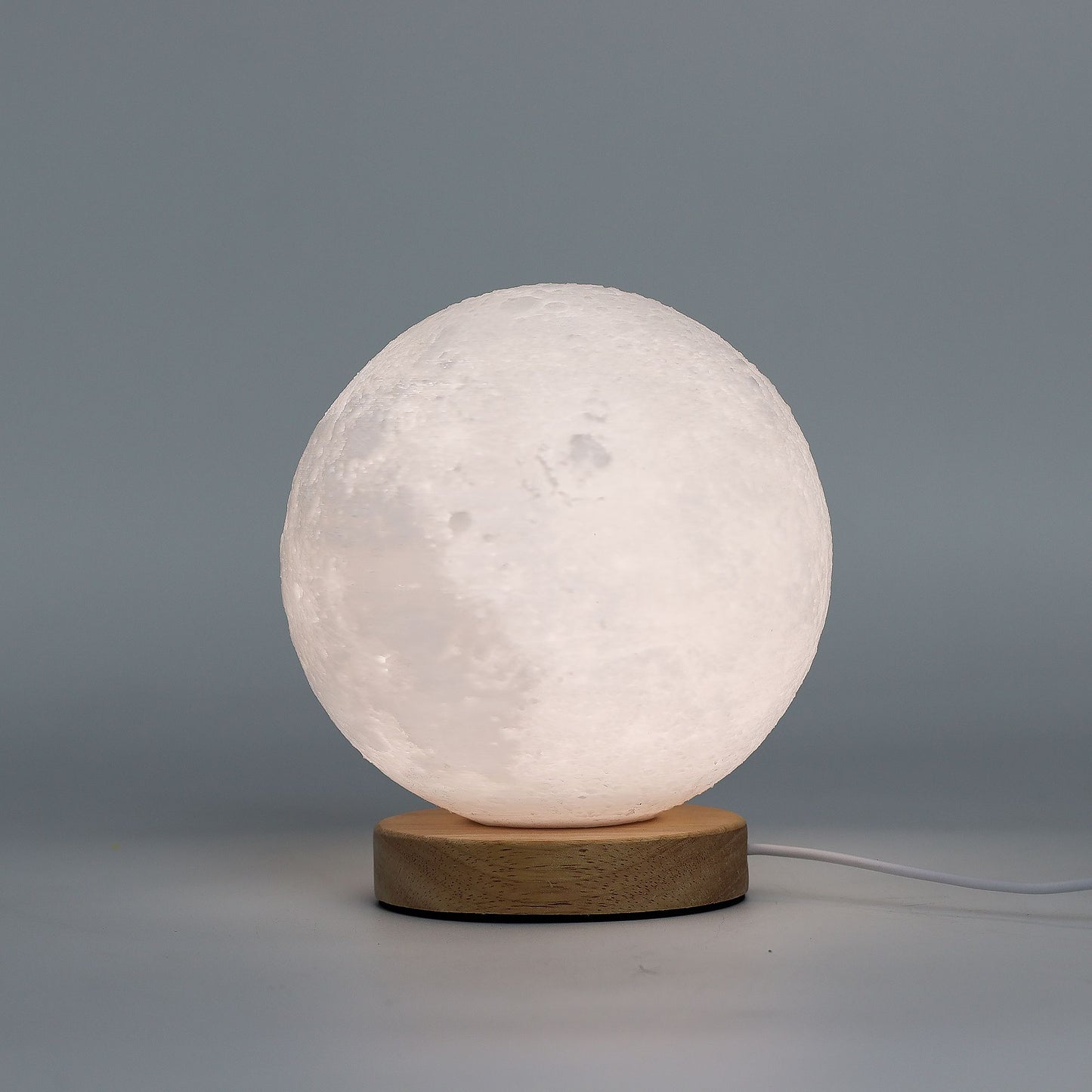 New Wave Moon – USB-Tischleuchte mit 3-stufiger Helligkeitssteuerung