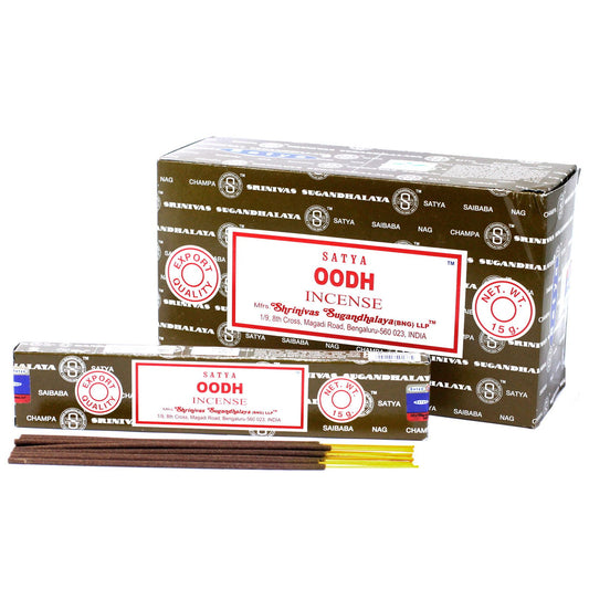 SATYA Oudh Räucherstäbchen - Handgerollte Duftstäbchen, 15 Stück