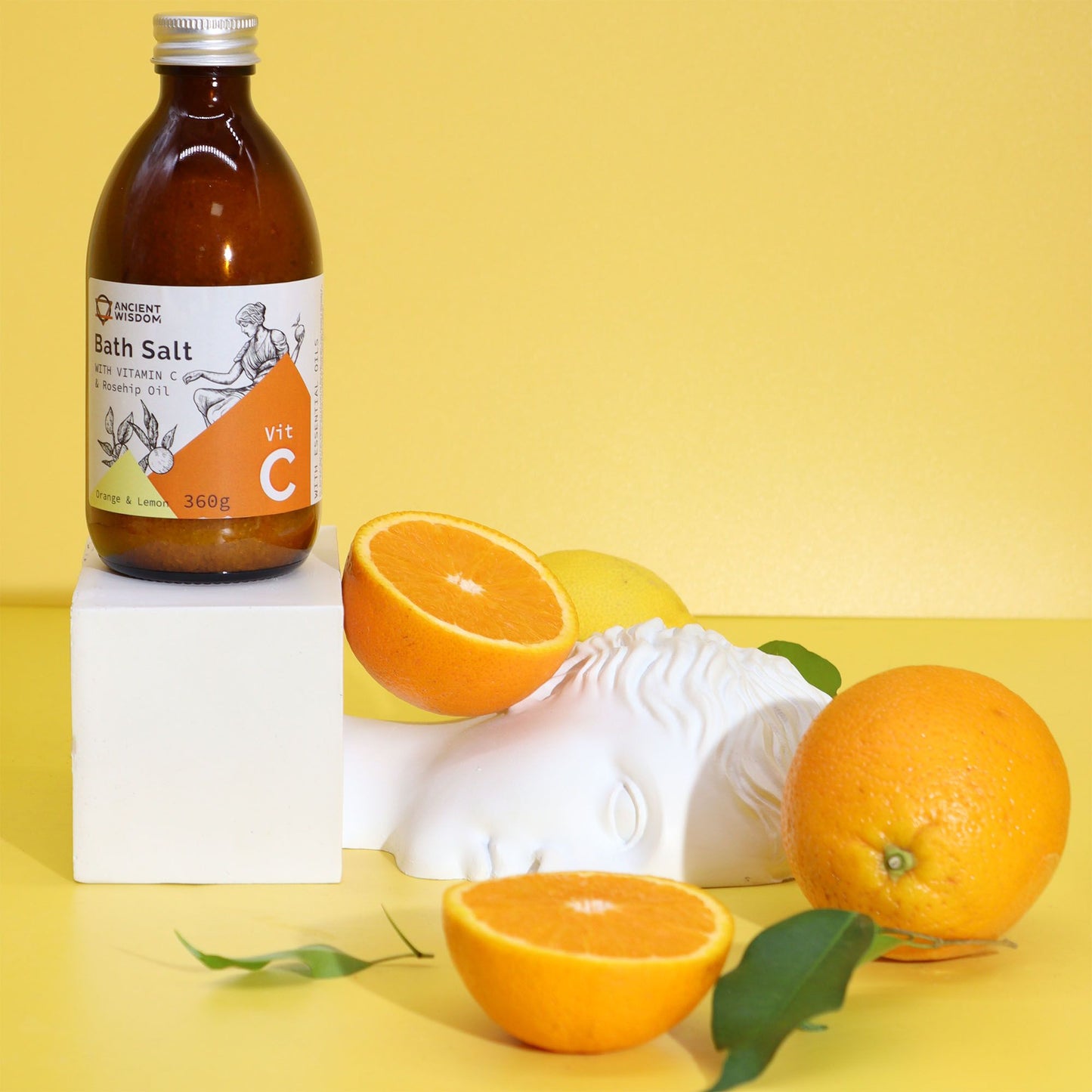 Vitamin C Badesalz mit Zitrus-Duft – Strahlende Vitalität aus dem Glas (360g)