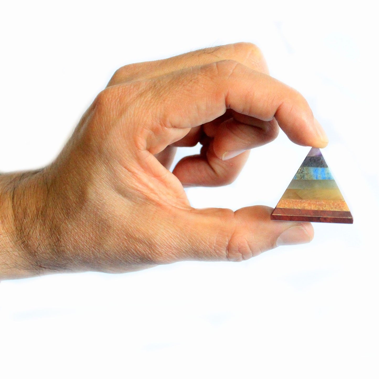 Handgefertigte Edelstein-Pyramide für die Chakren – 7 Farben, 30-35 mm