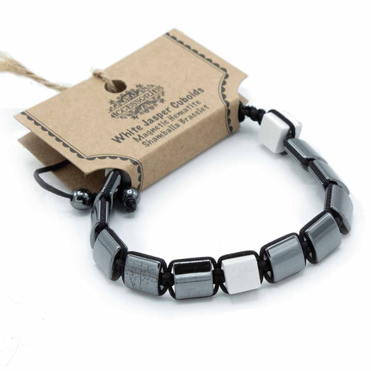 Shamballa Armband mit magnetischem Hämatit und weißen Jaspis-Würfeln
