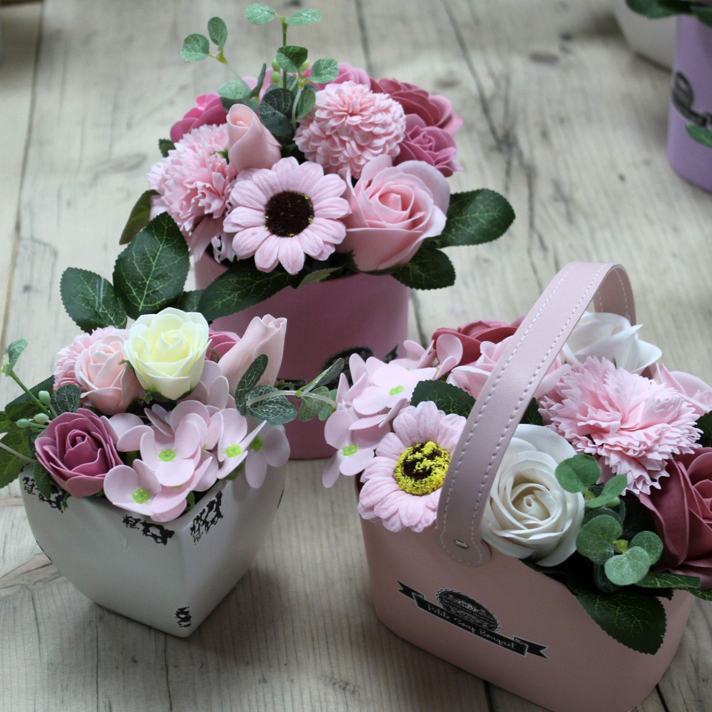 Seifenrosen-Strauß 'Friedliches Rosa' – Pflegende Blüten für Bad & Dekoration