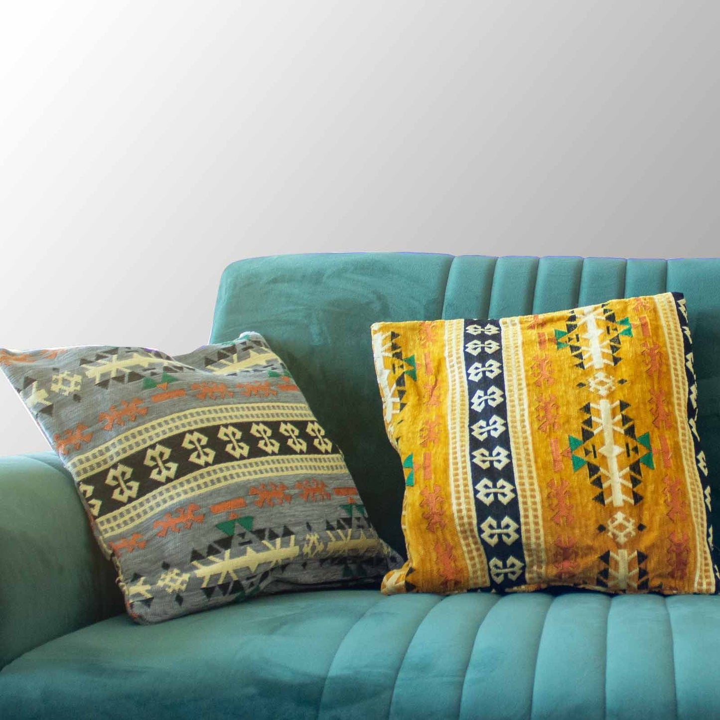 Kissenbezug Kilim in Graphit – Zeitloses Webdesign