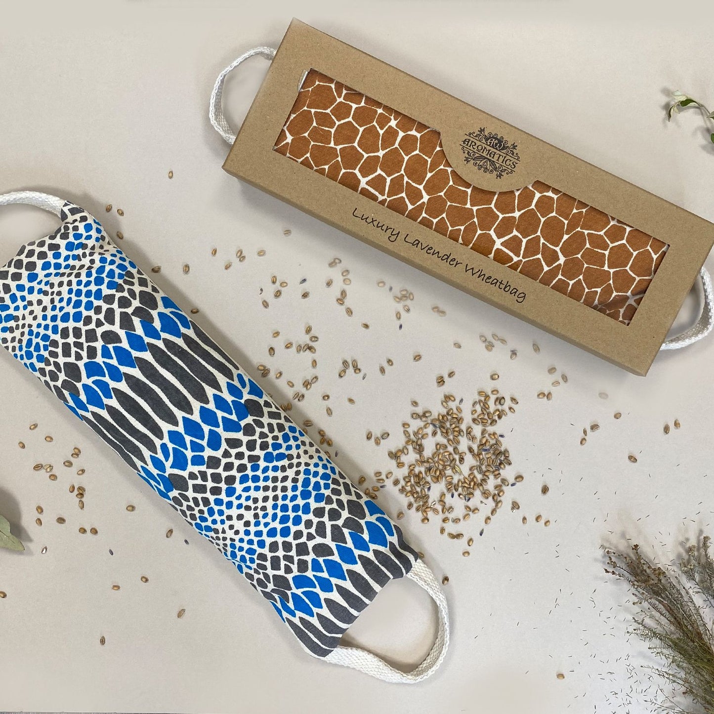 Lavender Comforts Premium Wärmekissen mit Lavendel - Geschenkset in edler Box