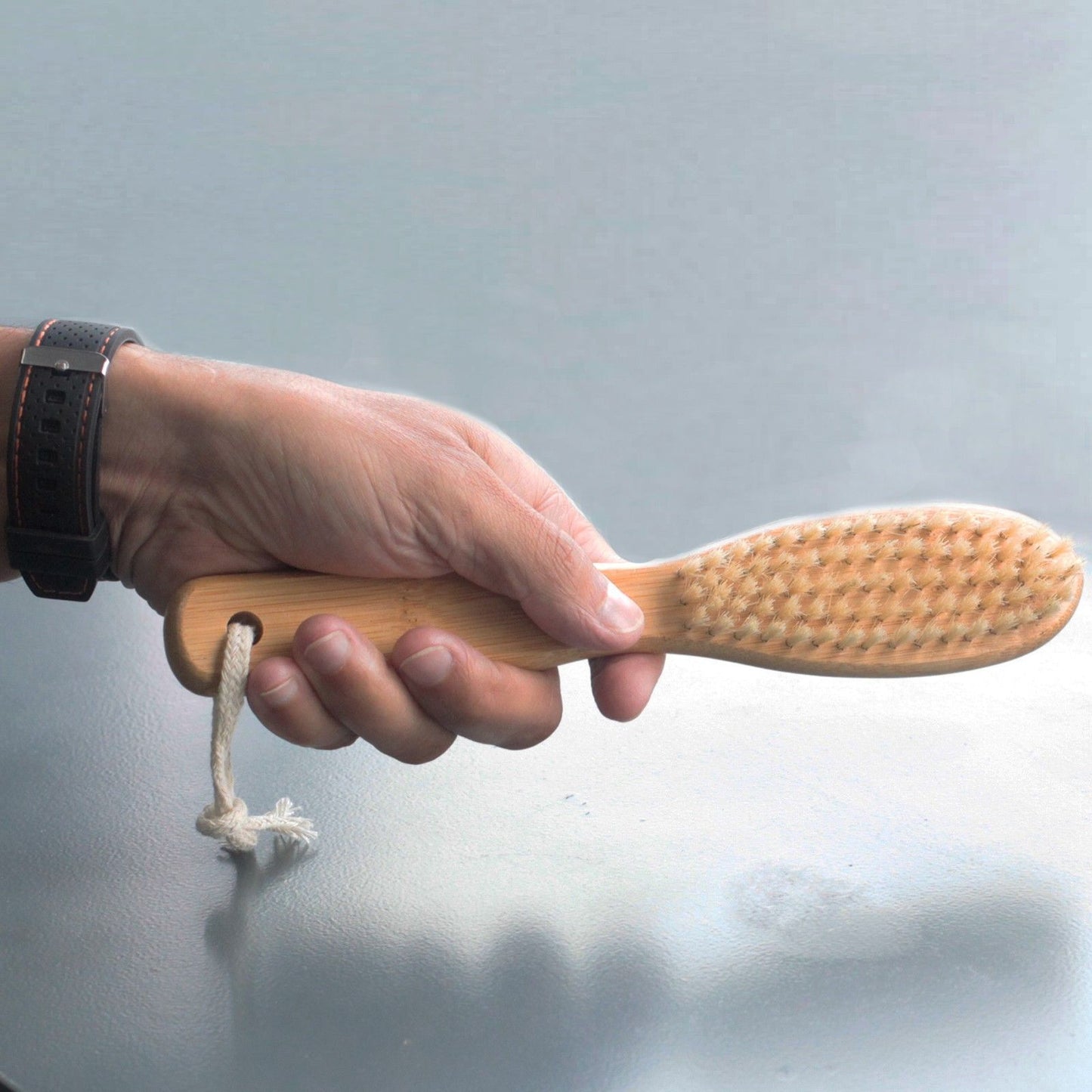 Bartbürste aus Bambus & Wildschweinborsten – Natürliche Pflege für den Herrenbart