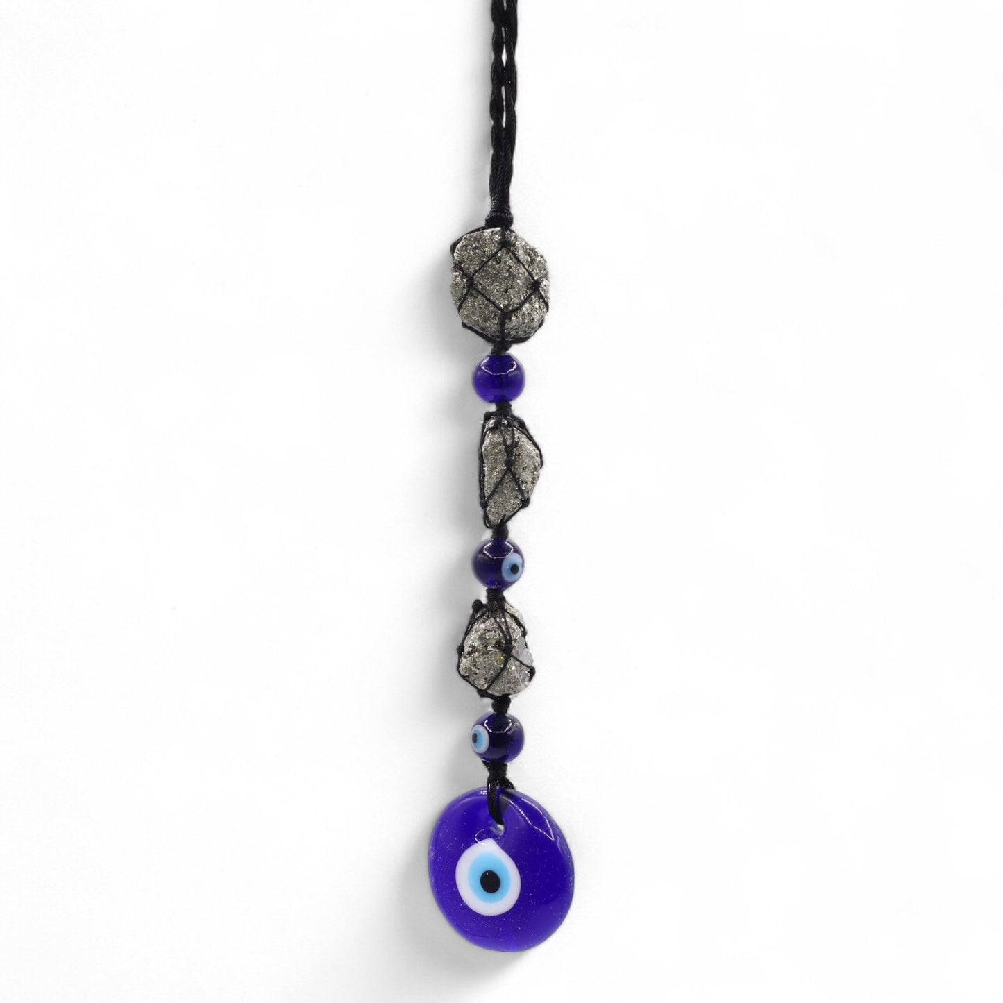 Schutzamulett mit Pyrit und Perlen – Handgefertigter Talisman mit Böser-Auge-Symbolik