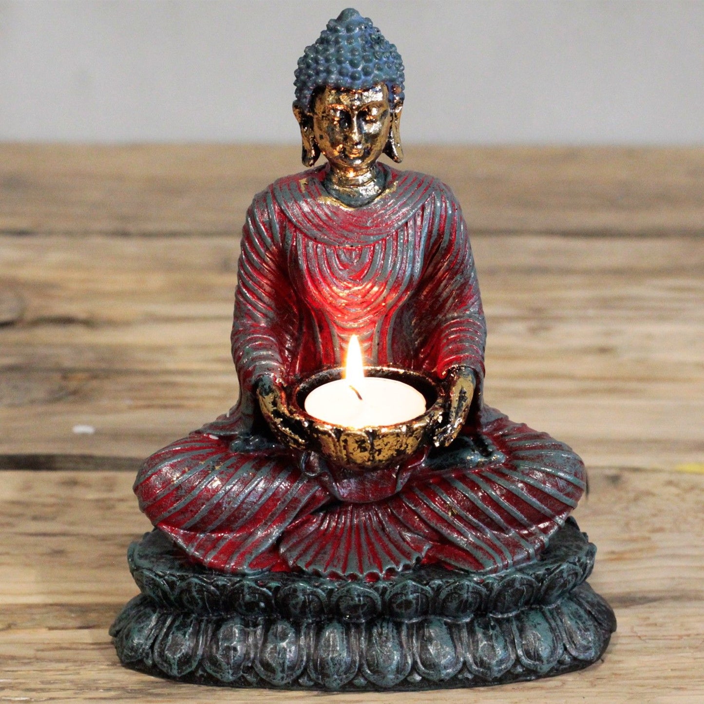Kerzenständer 'Meditierender Buddha' in Antik-Optik aus Harz