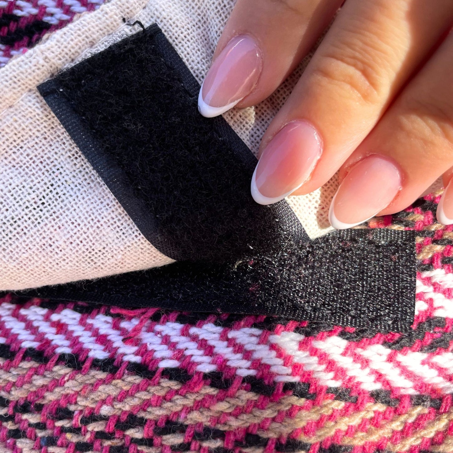 Banjara Laptoptasche in Zartrosa – Handgefertigt aus weicher Baumwolle