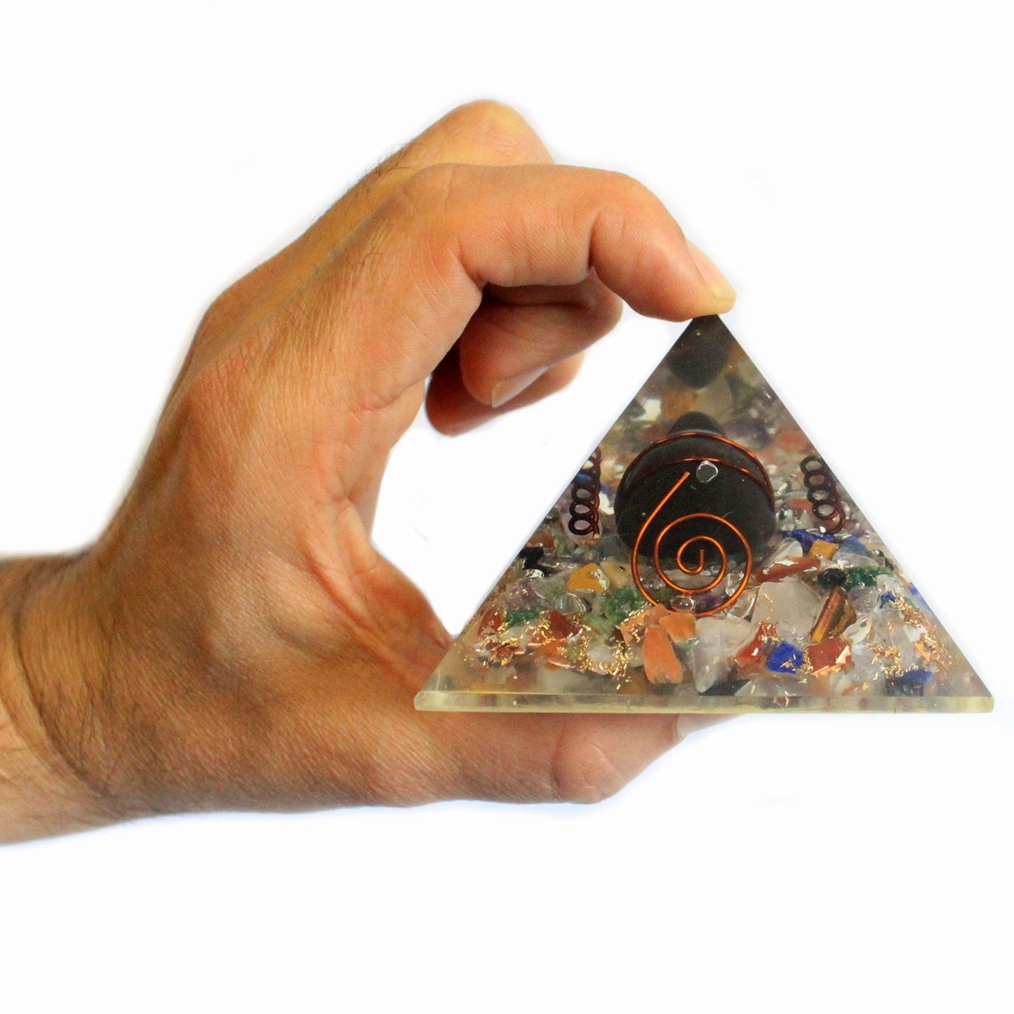 Orgonit-Pyramide mit Schildkrötensymbol – 6 cm aus Edelsteinen & Kupfer