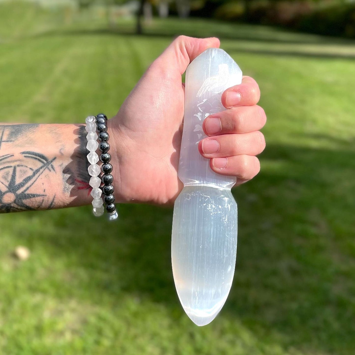 Selenit Ritualmesser – Symbol für Loslassen und Klarheit
