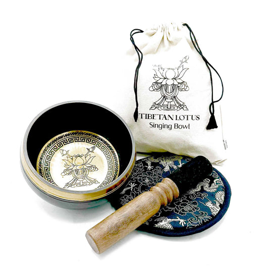 Klangschalen-Set mit Lotusgravur – 14 cm Messing inklusive Zubehör