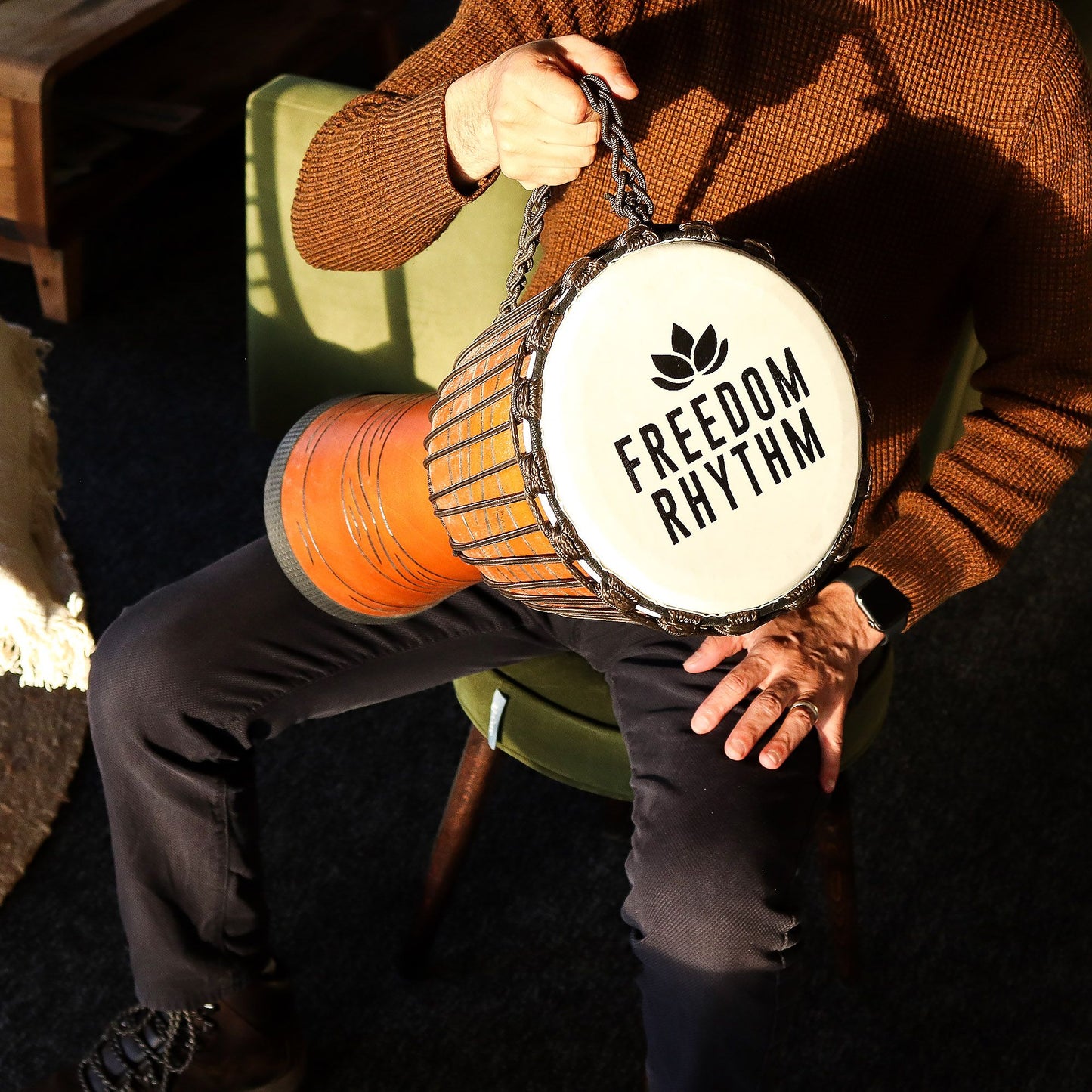 Freedom Rhythm Pro Djembe – Für scharfe Hochtöne und präzise Rhythmen