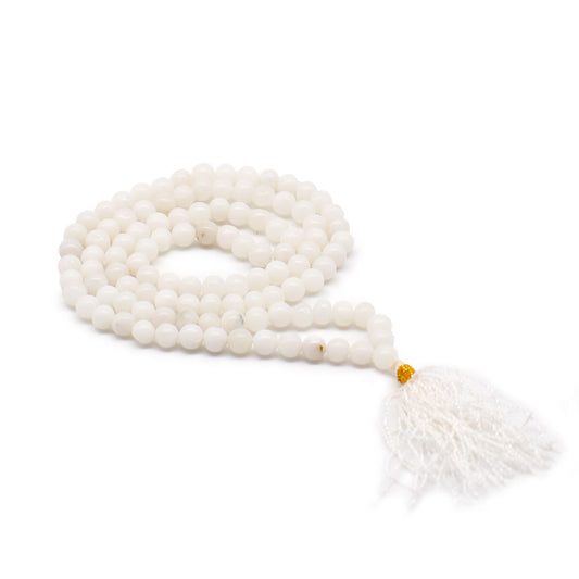 Edelstein-Mala aus Weißem Quarz – 108 Perlen für Meditation & Stil