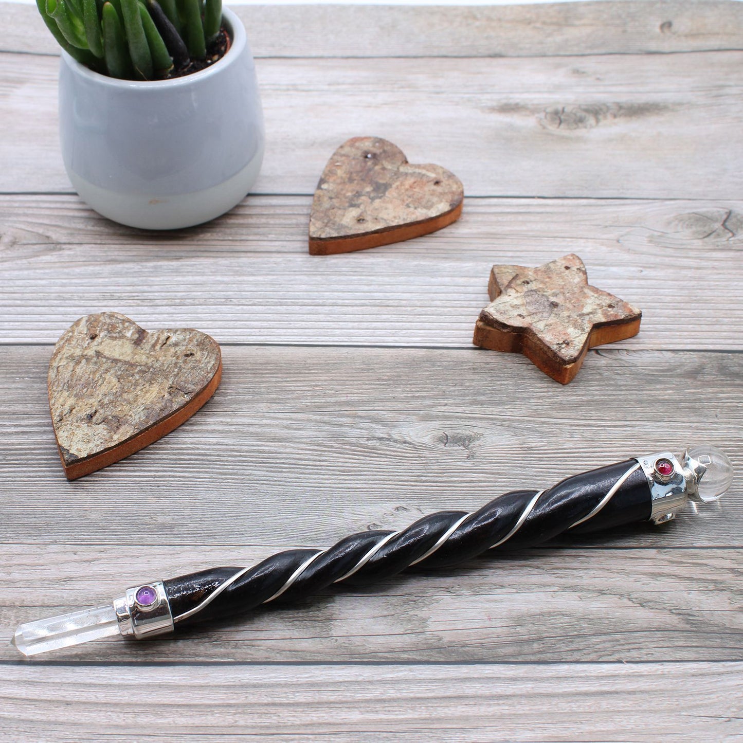 Goldener Engel-Chakra Stab – Handgefertigter Kristallstab aus Teakholz & Silber