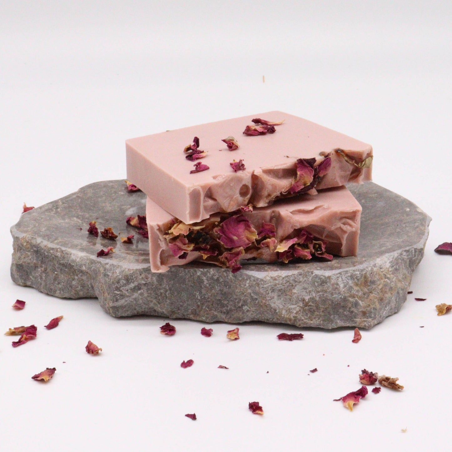Naturseife Rose & Vanille – Handgefertigte Duftkomposition für samtweiche Haut
