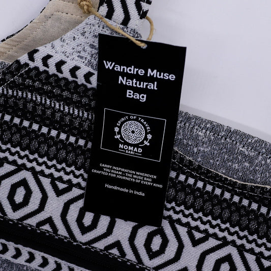 Wander Muse Bag – Zeitlose Jacquard-Tasche für den urbanen Alltag
