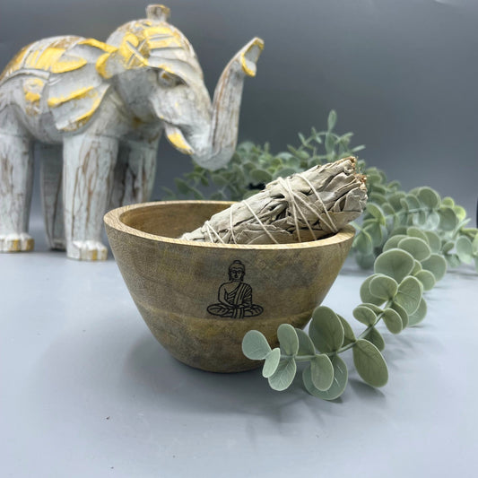 Räucherschale 'Buddha' aus Mangoholz – Handgeschnitzt für Meditation & Rituale