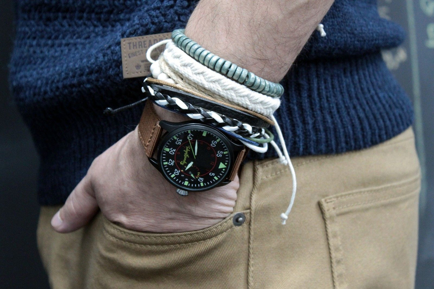 Herren-Set: Vier verstellbare Leder-Armbänder mit Metallcharms
