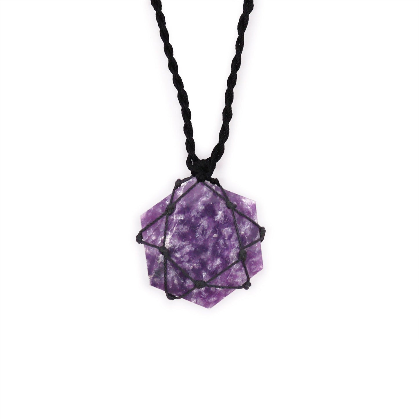 Lepidolith Anhänger in Hexagon-Form – Handgeknüpft mit Lavendel-Spitze