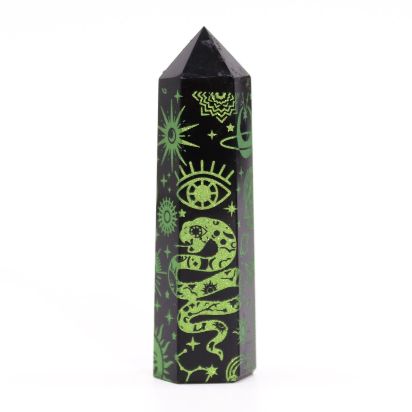 Obsidian-Obelisk 'Forest Green' mit Mond- und Sternengravur – Mystic Story