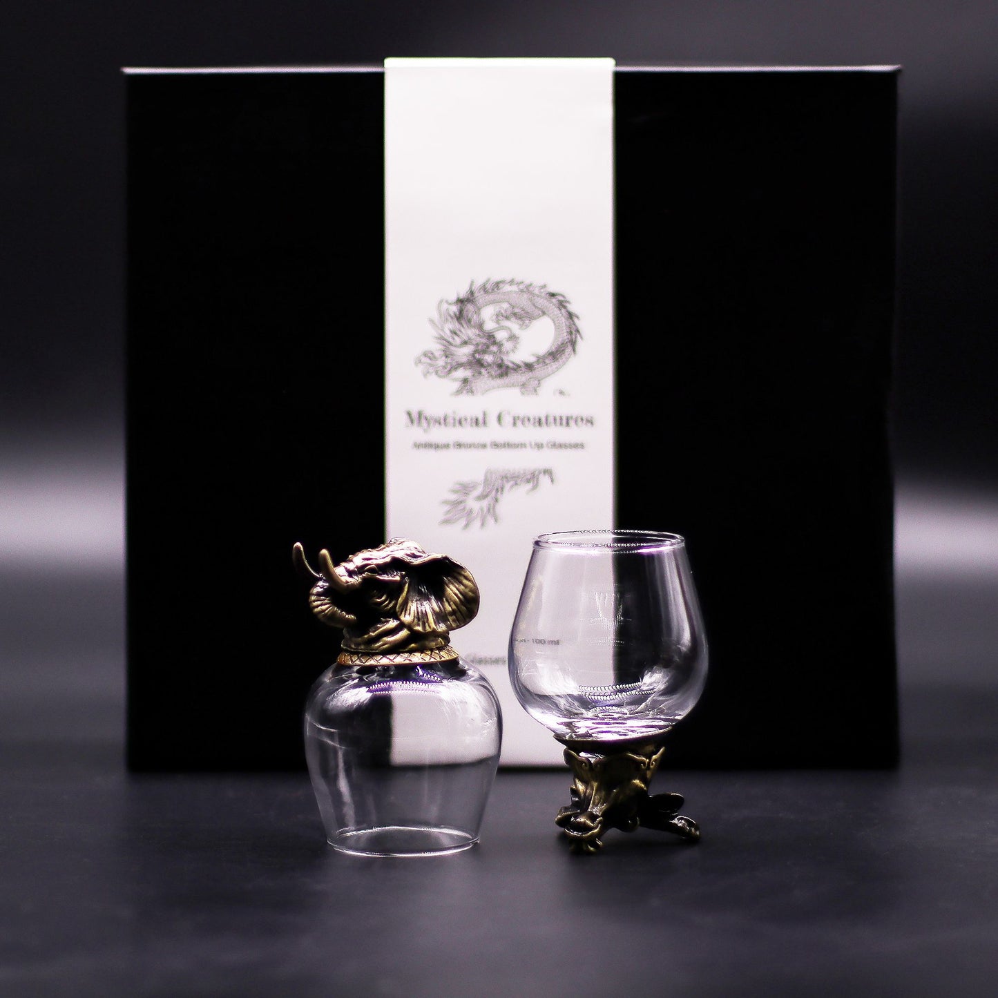 Set aus 6 Mystische-Kreaturen-Gläsern mit Antik-Bronze-Basis