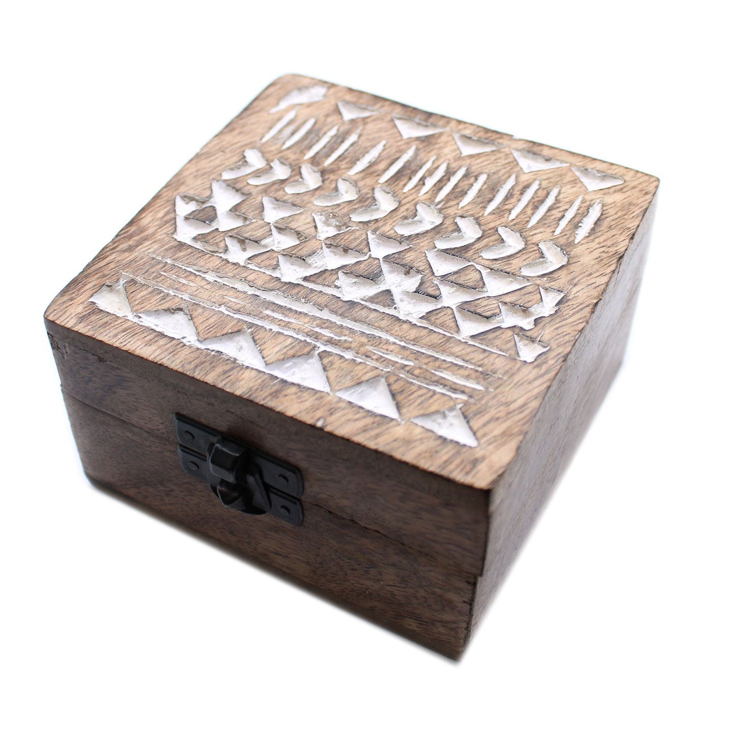 Handgeschnitzte Mangoholz-Box mit Aztekendekor in Weiß gewaschen (10x10x6 cm)
