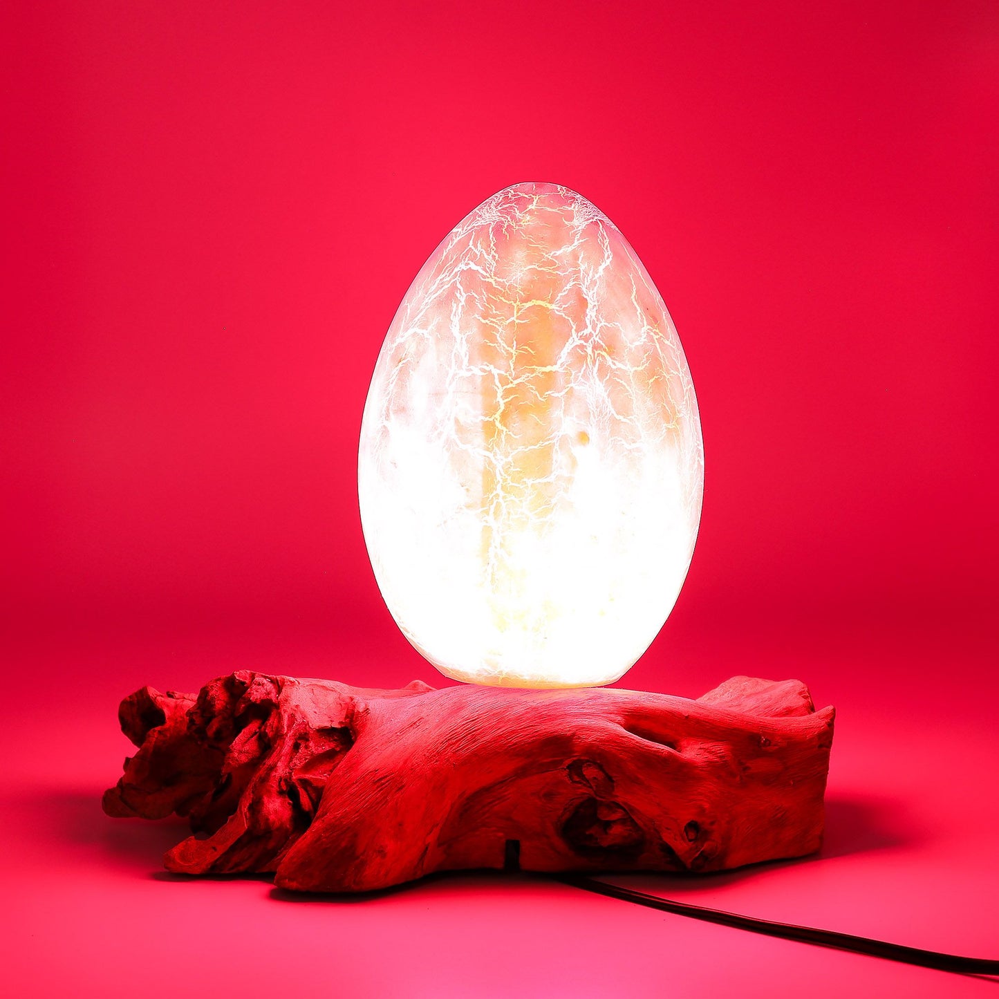 Craquelé-Ei Lampe 'Sonnenfeuer' - Handgefertigt aus Orangefarbenem Glas und Treibholz