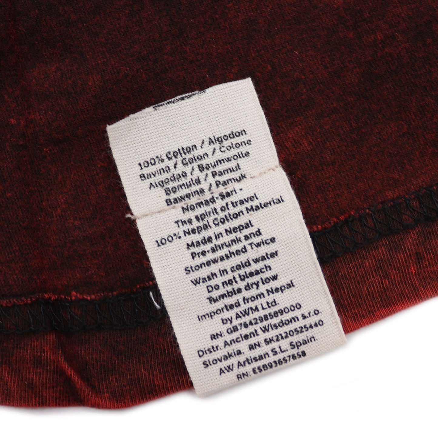 Steinwäsche T-Shirt 'Mandala' in Maroon - Handgefertigt in Nepal