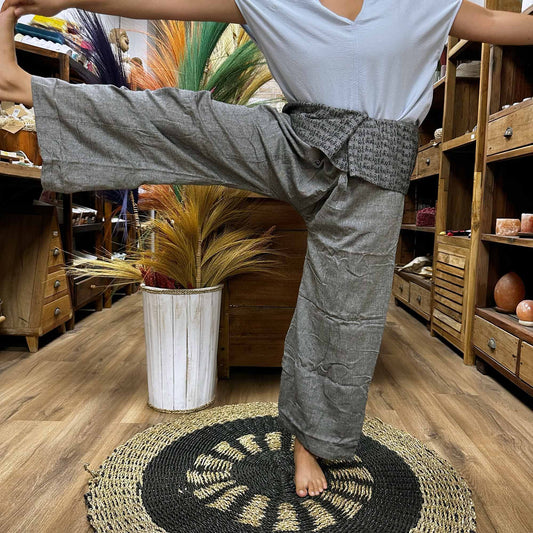Mandala Mantra Yoga Hose Grau - Handbemalte Festivalhose aus Baumwolle