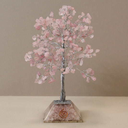 Orgonit-Pyramide mit Edelstein-Baum – 320 Rosenquarz-Steine – Handgefertigtes Unikat