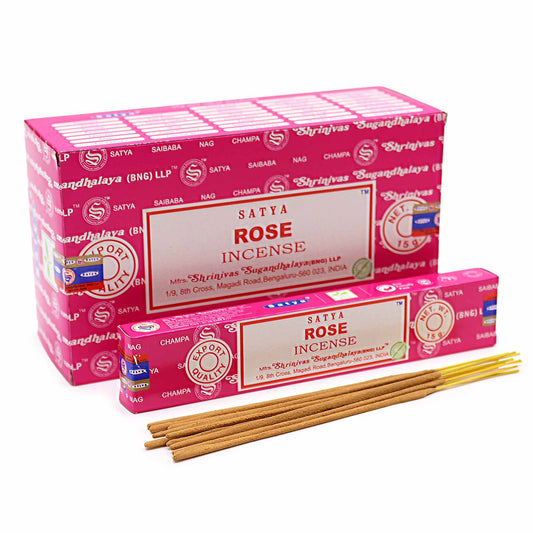 Satya Räucherstäbchen Rose – Sinnlicher Duft für Liebe & Entspannung (ca. 15 Stück)