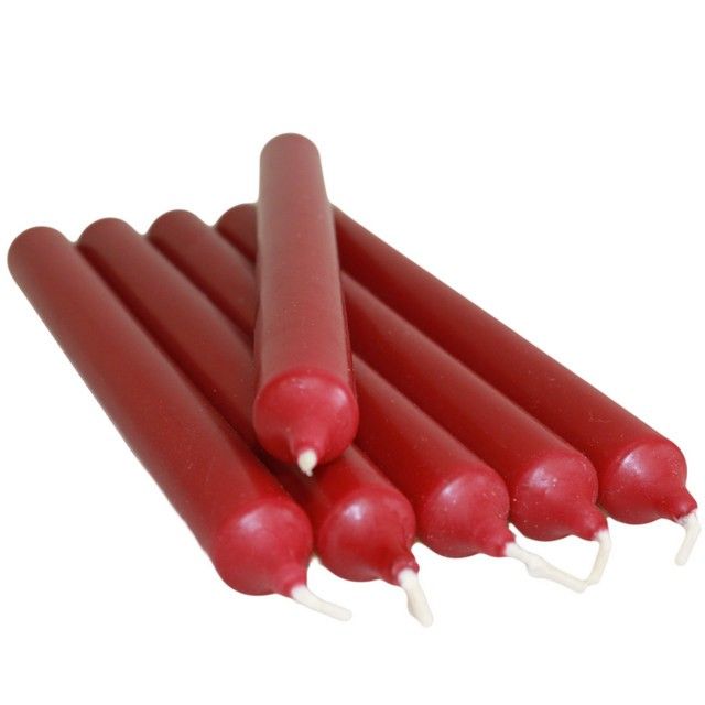 Set mit 5 Bordeaux-Dinnerkerzen für elegante Tischatmosphäre