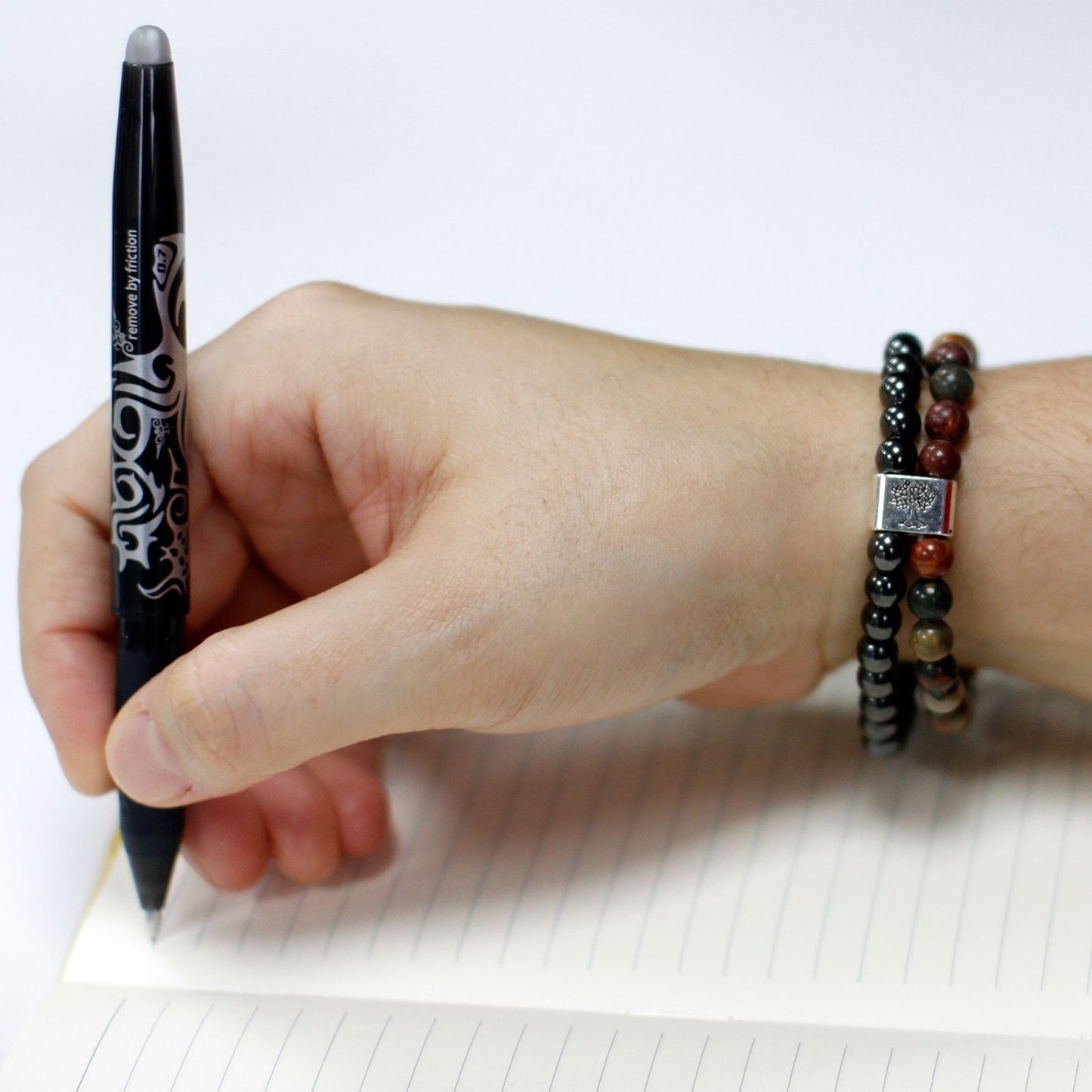 Magnetarmband mit Picasso-Jaspis – Natürlicher Schmuck mit harmonisierender Wirkung