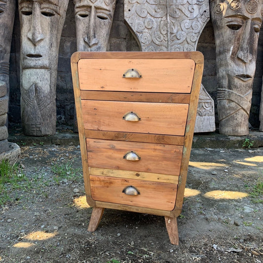 Schubladenkommode aus recyceltem Teakholz, 4-teilig – Ein Unikat mit Geschichte