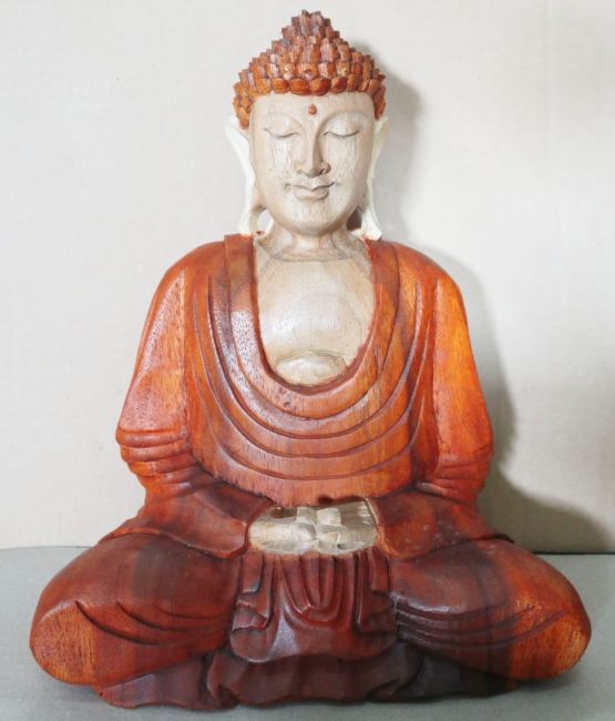 Handgeschnitzte Buddha-Statue 'Hand unten' aus Suarholz - 30 cm