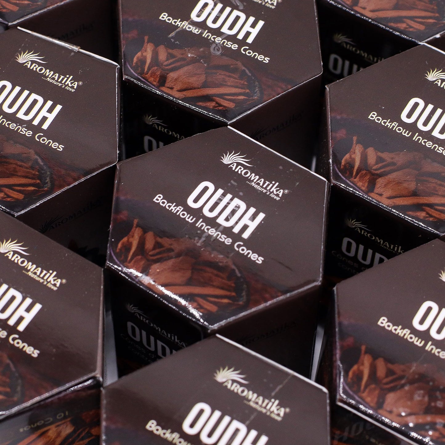 Masala Rückfluss-Räucherkegel Oudh - 10 Stück mit hypnotischem Rauchfluss