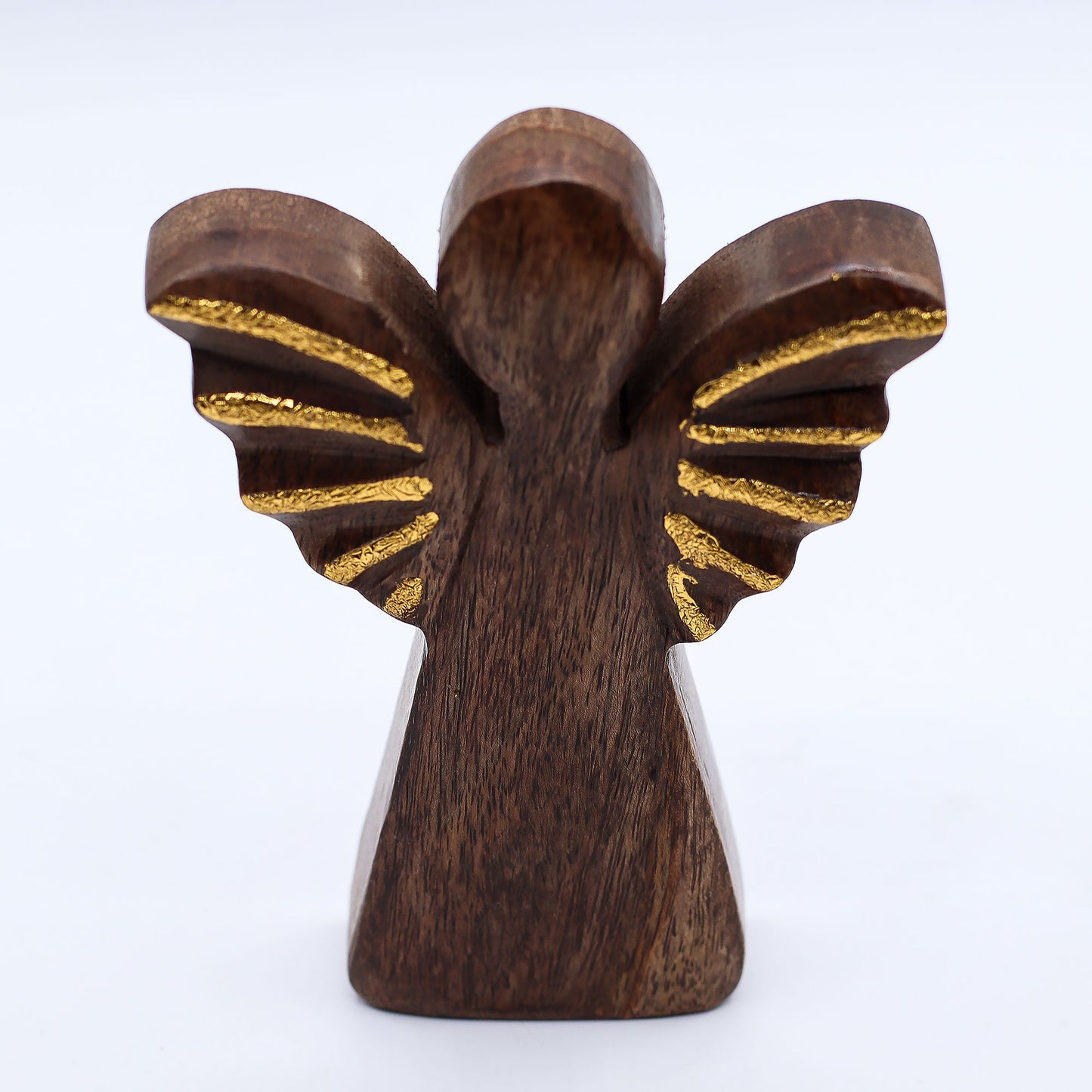 Engel aus Mango-Holz - Handgeschnitzt mit goldenen Flügeln