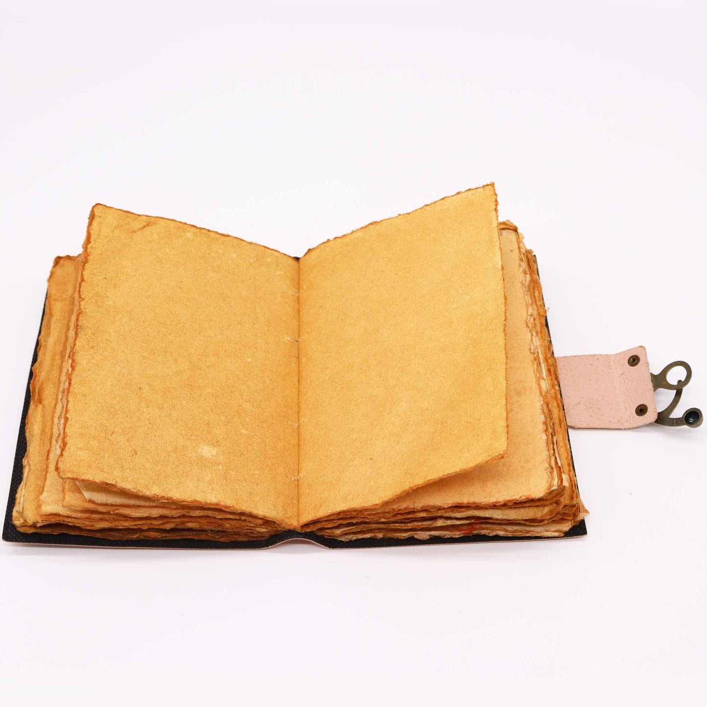 Lederjournal 'Chakra-Harmonie' – Handgefertigtes Notizbuch mit Vintage-Seiten