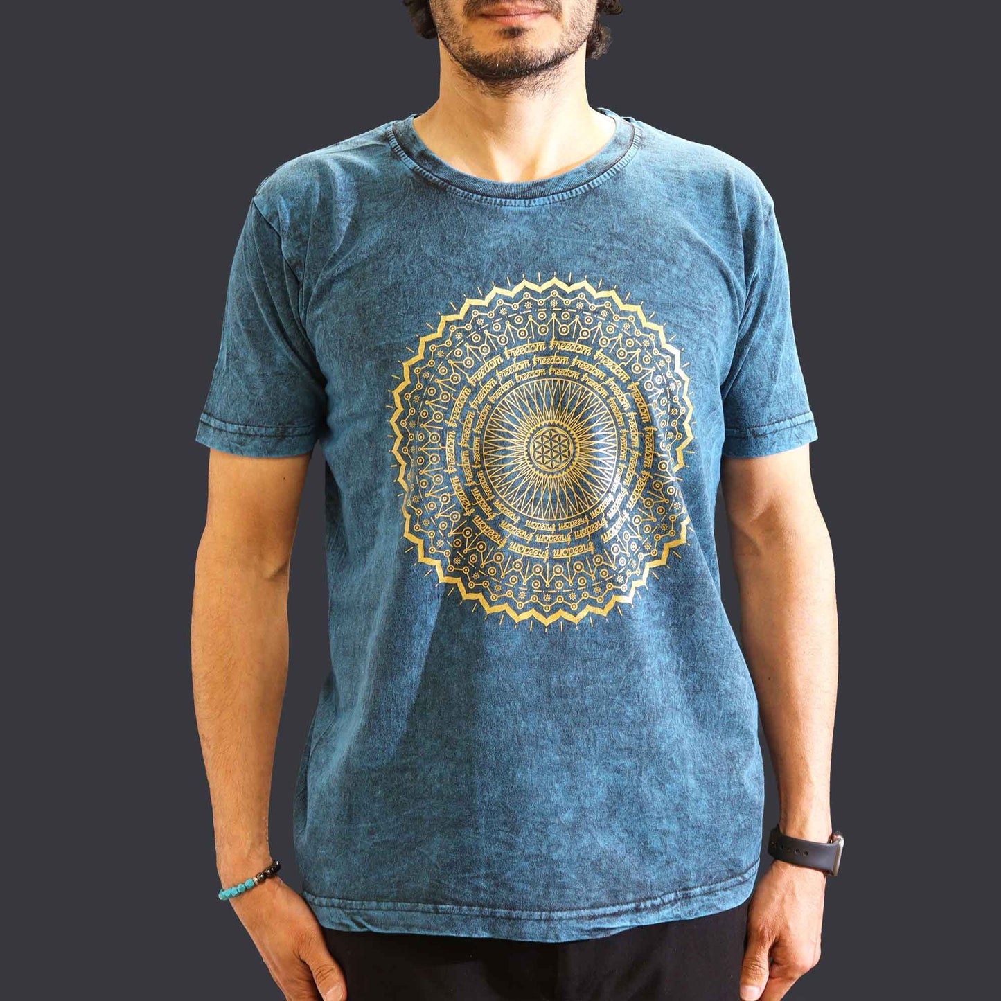 Steingewaschenes Mandala T-Shirt in Vintage-Blau – Handgefertigt in Nepal