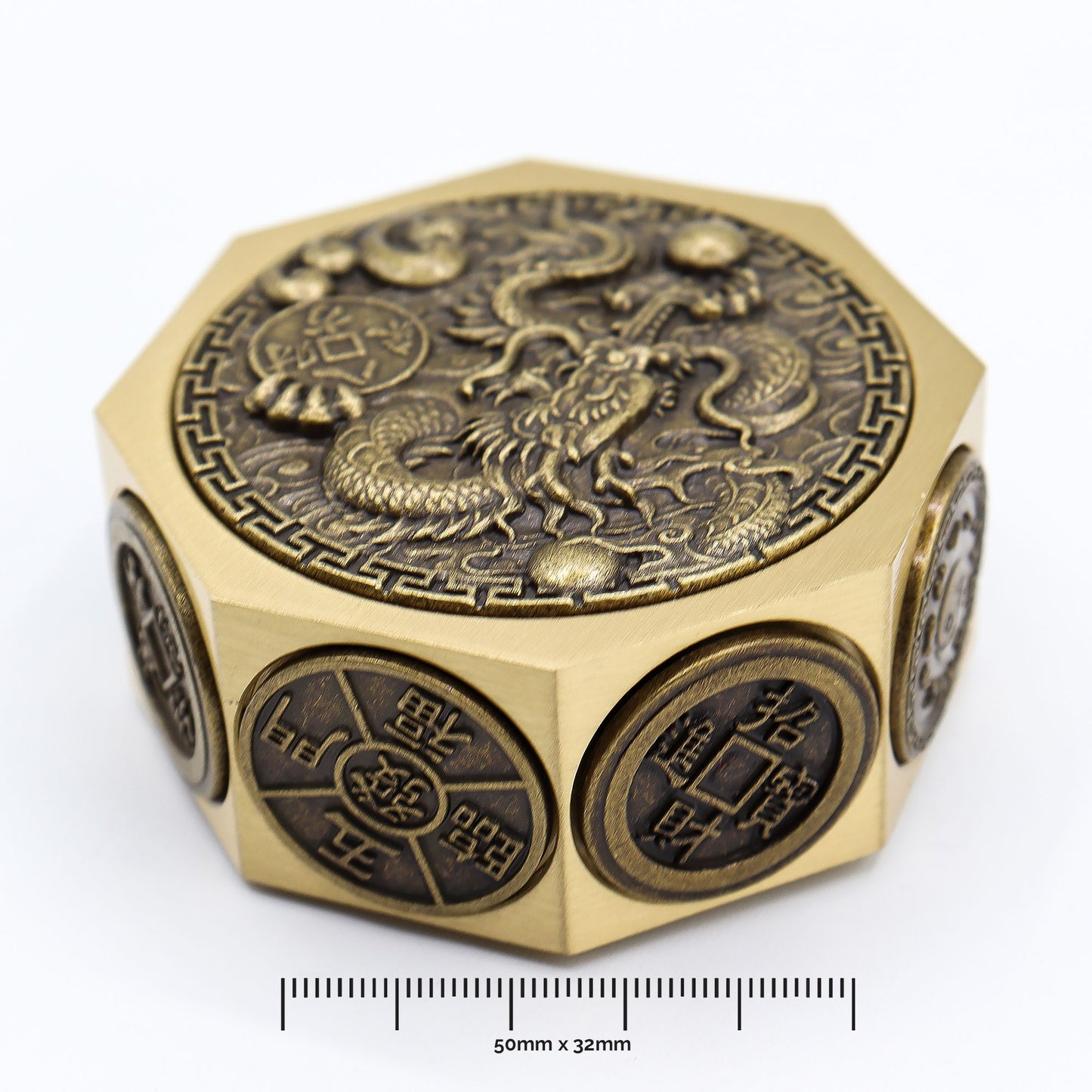 Feng-Shui Drehfigur aus Messing – Glückskatze & Drache für Harmonie