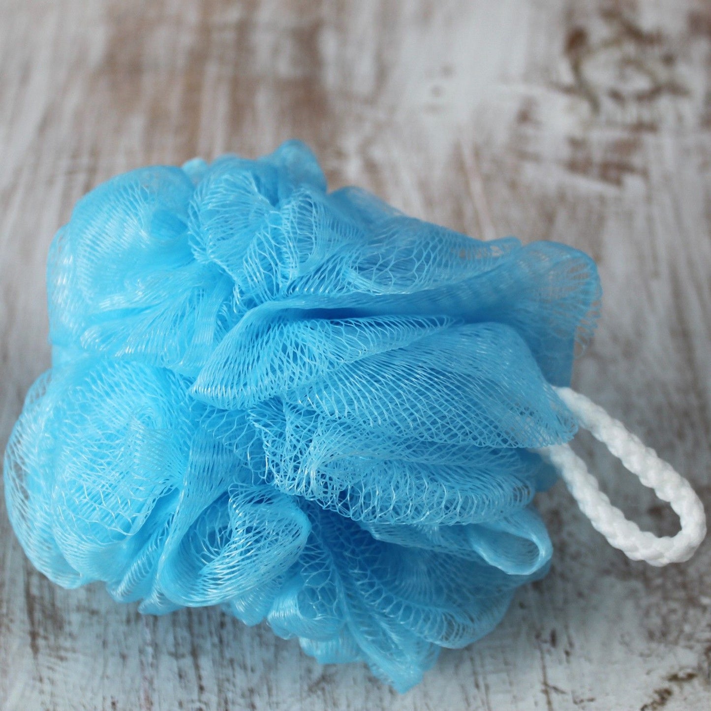 Scrunchies Duschschwamm-Set im Präsentationsrohr – 5 Stück, farbenfroh