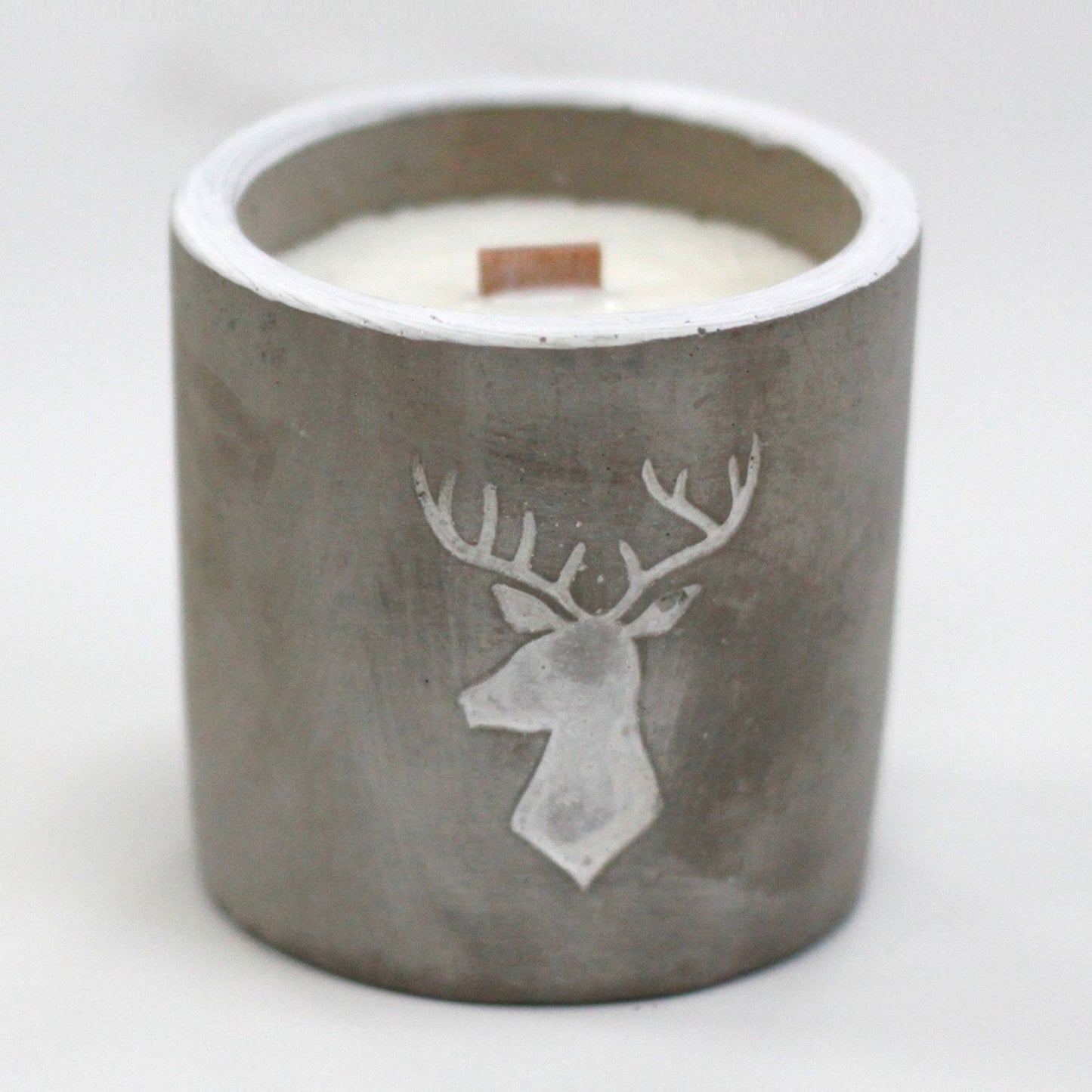 Beton-Duftkerze Stag Head mit Holzdocht - Whisky & Rauchholz Aroma