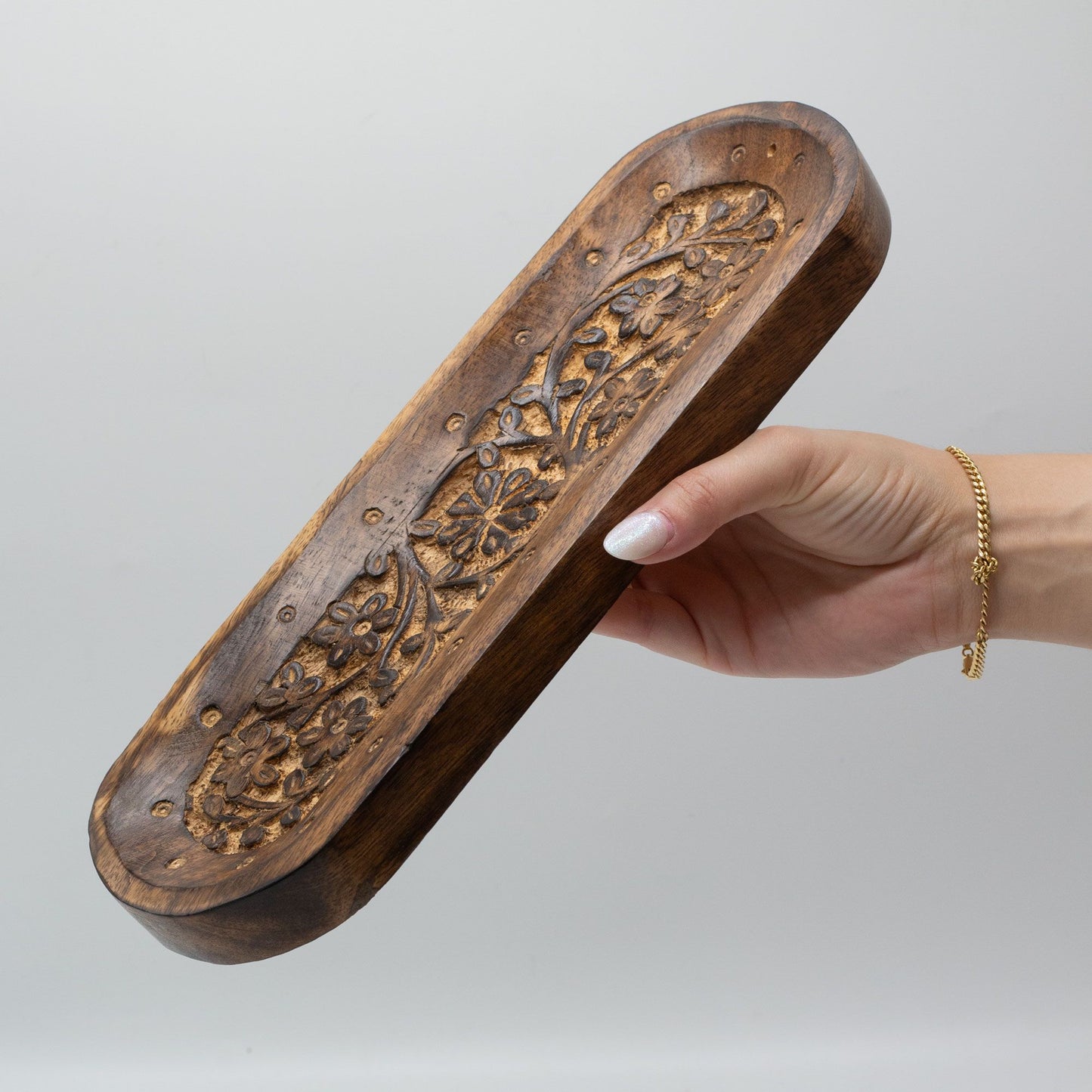 Räucherschale aus Mangoholz mit floralem Muster – 30 x 10 cm