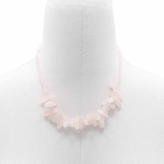 Rosenquarz Langstein Halskette - Edelsteinschmuck mit sanftem Rosé