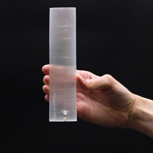 Selenit-Ladeplatte glatt, 15 cm – Handgefertigte Natursteinplatte