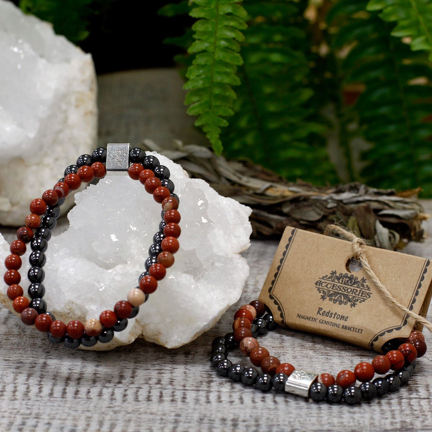 Magnetarmband aus Rotstein – Handgefertigtes Edelstein-Accessoire