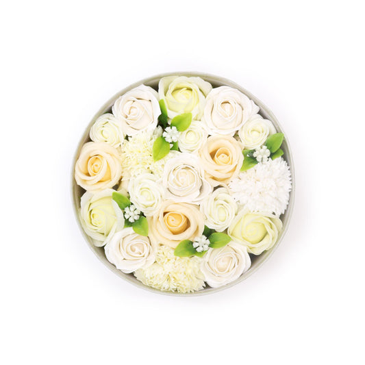 Seifenblumen-Arrangement 'Hochzeitssegen' in Weiß & Elfenbein – Premium Rundbox