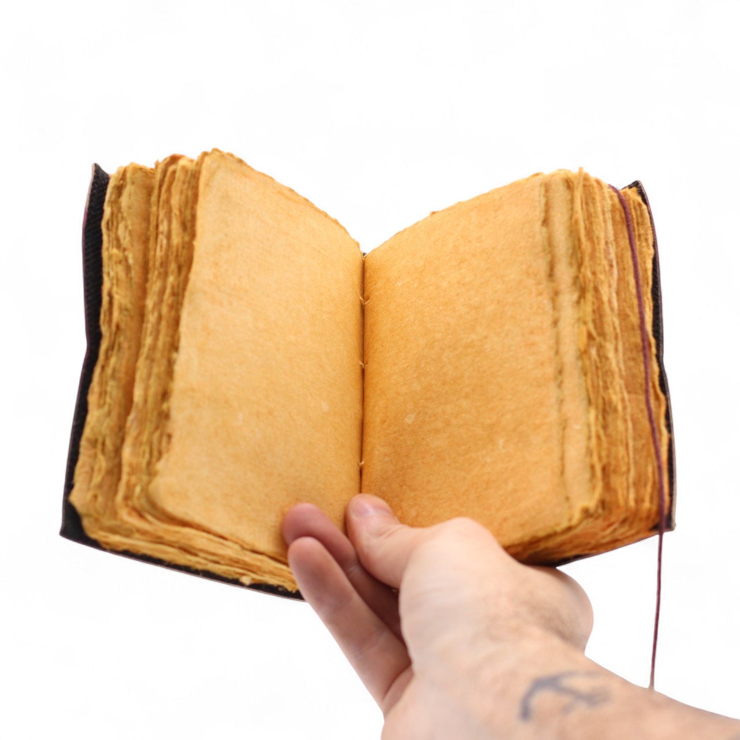 Leder-Notizbuch mit rustikaler Kante – Inspirierender Tagesbegleiter