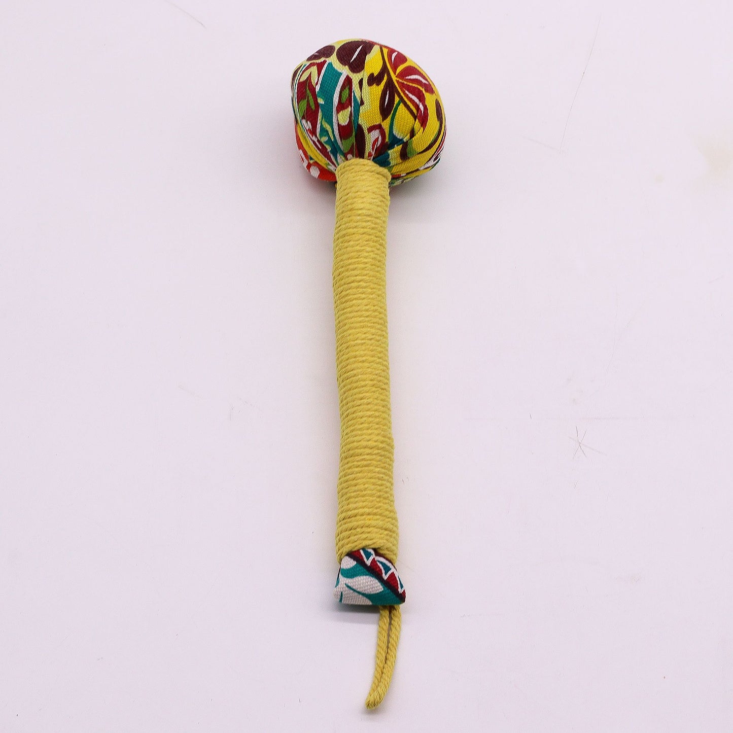 Wermut Massagehammer in Zitronengelb – Handgefertigt aus Bambus